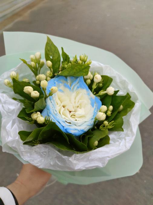 茉莉花+碎冰蓝花束（拼团） 商品图5