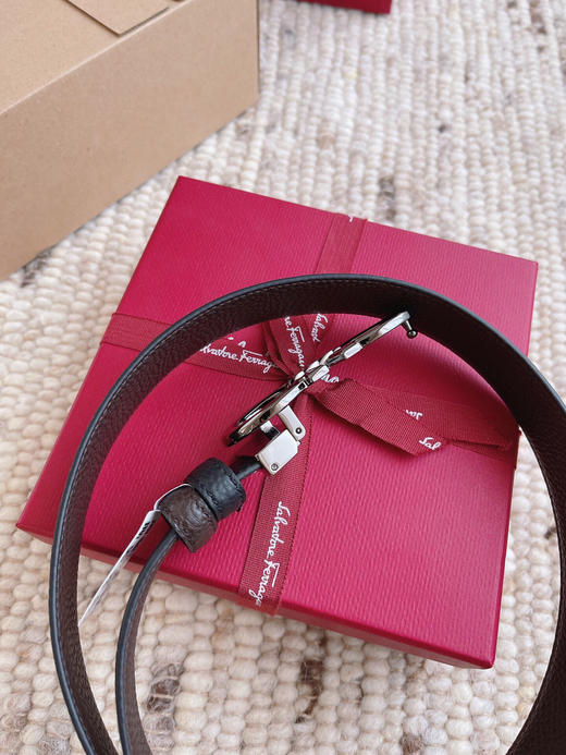 夏季特惠💰350 菲拉格慕男士腰带 Salvatore Ferragamo 带身宽3.5cm 纯铜五金 带身双面进口小牛皮 支持NFC芯片扫码 长度可自行裁剪 商品图7