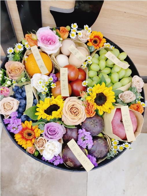 一举夺魁鲜花礼盒（拼团） 商品图1