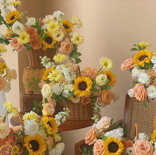 《风之舞》向日葵桔梗手提花篮黄色系 商品图1
