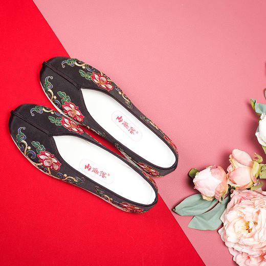 内联升女鞋单鞋千层底织锦盘金牡丹绣花淑女鞋8677A 商品图2