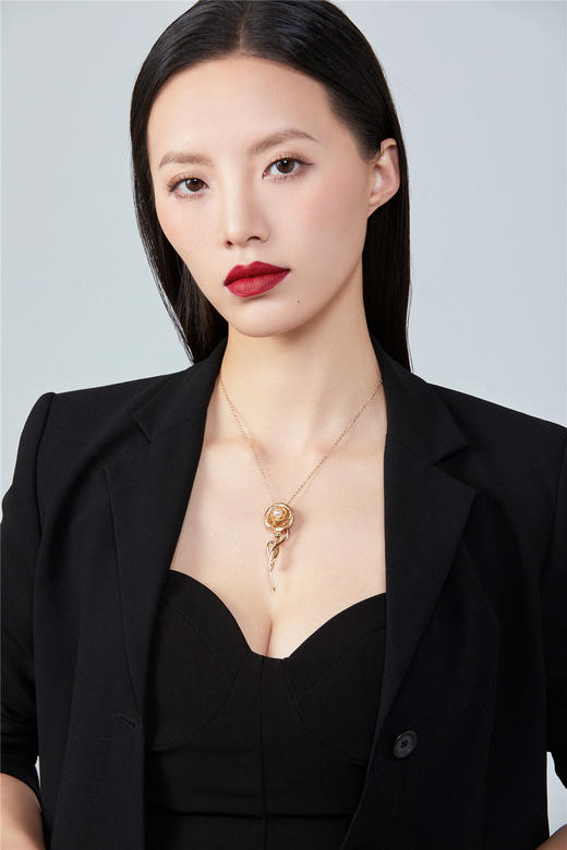 Pearl moments 一支康乃馨 珍珠胸针 商品图3