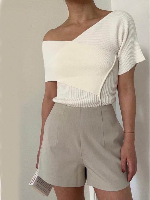 Semplicita | F20 极简西装短裤 [浅米 / 黑藏青] 商品图0