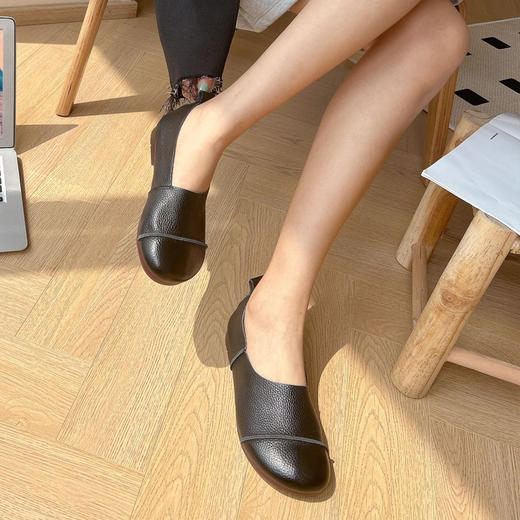 优选丨香港红蜻蜓5118头层牛皮妈妈鞋 里外全皮 柔软舒适宽松 牛筋底 商品图3