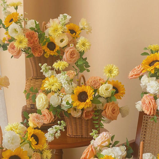 《风之舞》向日葵桔梗手提花篮黄色系 商品图3