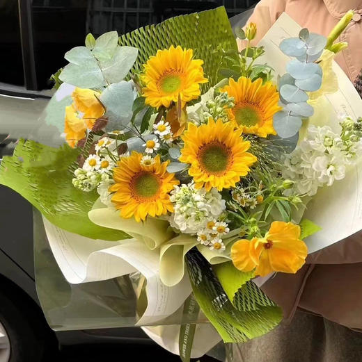 《青柠》绿心向日葵花束 商品图0