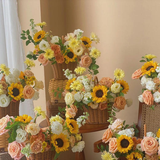 《风之舞》向日葵桔梗手提花篮黄色系 商品图2