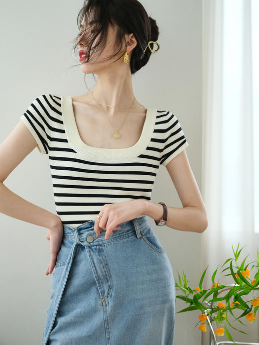 2件立减10元！新款绯雨倾城U型方领条纹冰丝衫 修身短款针织t恤(衣长37cm) 商品图2