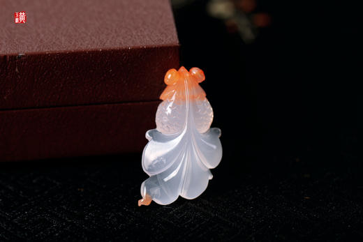 南红冰飘金鱼【鱼跃鸢飞】吉祥鱼吊坠 商品图3