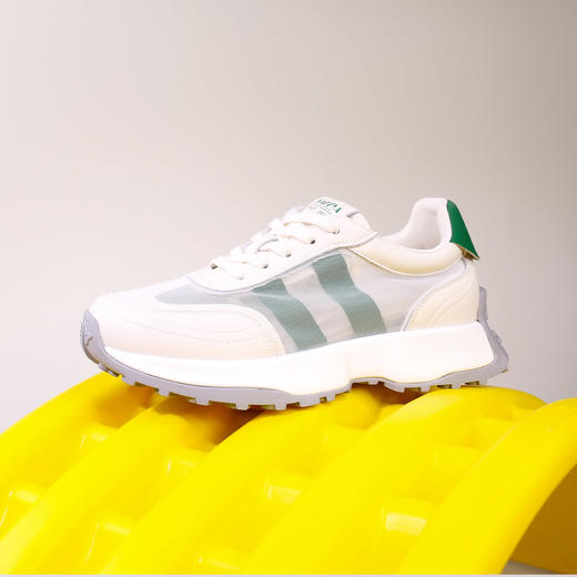 Safiya/索菲娅2023新品新潮厚底拼色网面透气阿甘运动休闲鞋 SF33112405 商品图9