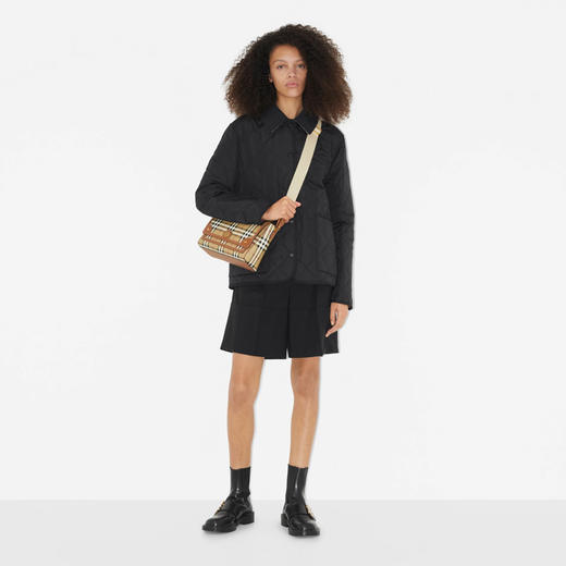 【二】BURBERRY 巴宝莉 女士镌刻徽标 Note 便签包 格子 8066226 A9534 商品图3