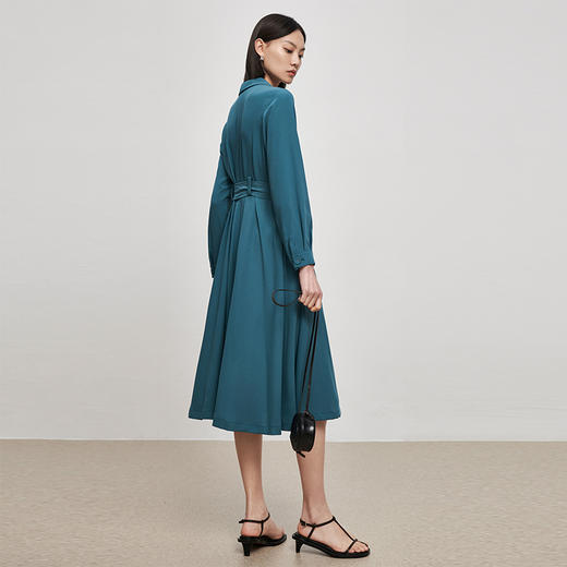 IN AND ON22406西装裙女收腰高级感气质高腰西装领长袖大摆中长款a字连衣裙 商品图1