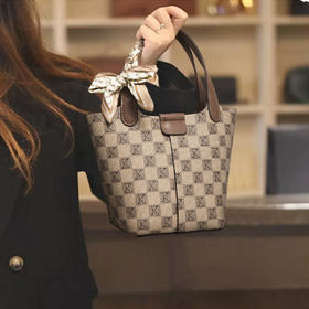 Safiya/索菲娅2023新款手提包时尚百搭水桶包单肩包女斜挎包女包SF900312Y