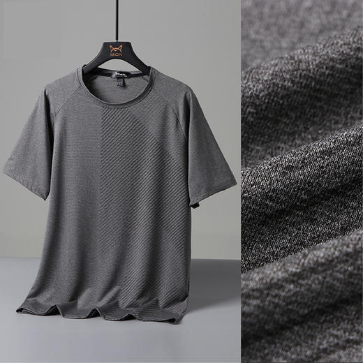 跃牌【跃LEAP-ACTIVE】系列夏季爆款宽松运动休闲速干上衣t恤 热转印暗纹冰丝透气健身短袖男R428 商品图3