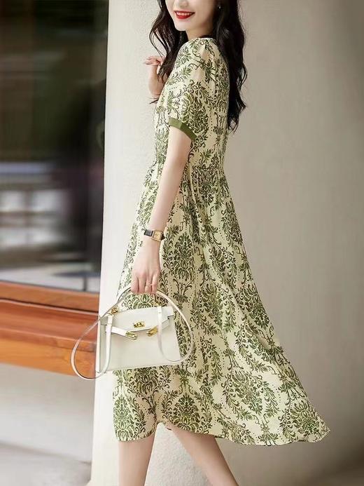 女连衣裙115954 商品图4