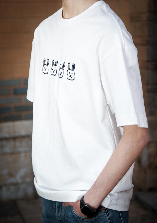 319312688兔子印花短袖T恤 商品图1