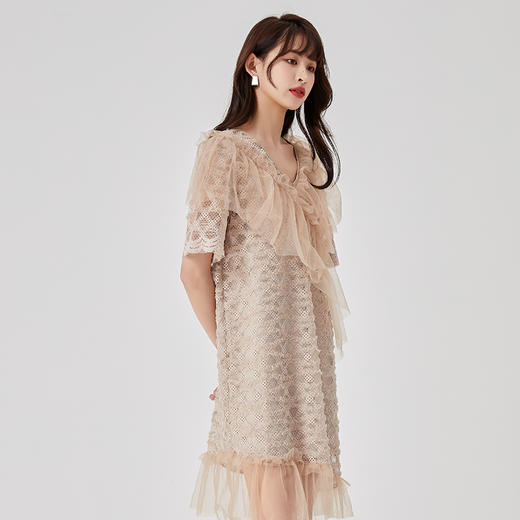 oldcolour夏新款时尚气质蕾丝V领宽松连衣裙两件套O23101369 商品图2
