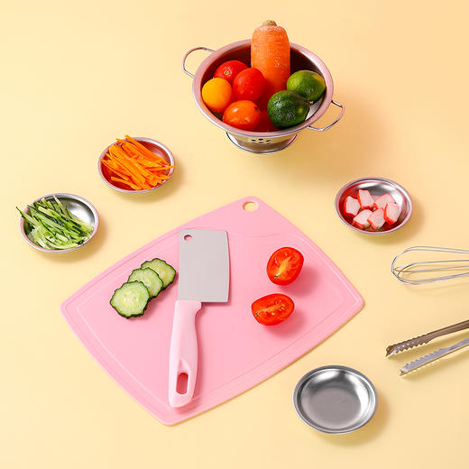 众嘉儿童真煮厨房32件套 欢乐过家家，小小厨神养成记，孩子模仿大人模样体验真实切食材，手感提升动手能力越玩越聪明。厨具齐全玩法多种多样，可真煮做饭开启小小大厨之旅。 商品图3