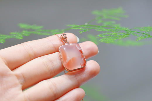 南红冰飘【沁雪】吊坠，925银镶  商品图3