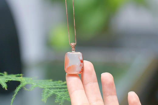 南红冰飘【沁雪】吊坠，925银镶  商品图0