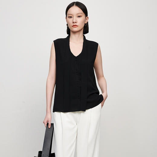 IN AND ON21210夏季新款设计感丝滑飘带衬衫女V领丝质无袖背心上衣 商品图2
