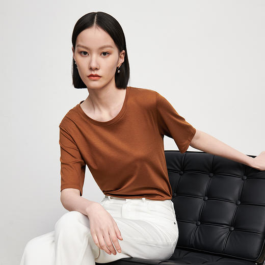 IN AND ON20509桑蚕丝V领t恤宽松女款莱赛尔天丝夏季新款真丝简约短袖 商品图4