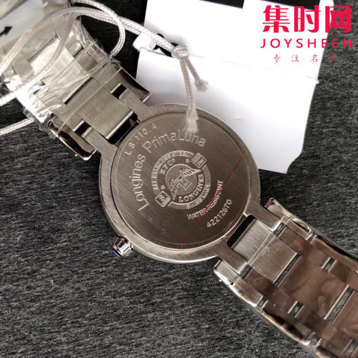 浪琴表 GS心月系列优雅而至。典雅别致的外观，采用与正品一致的Cal.L250机芯。温柔的外表之下，蕴含一颗“正品”真芯。 商品图7