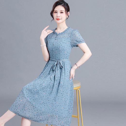 时尚中长款系带收腰，蓝色印花连衣裙QYM-R6611-1-Y 商品图1