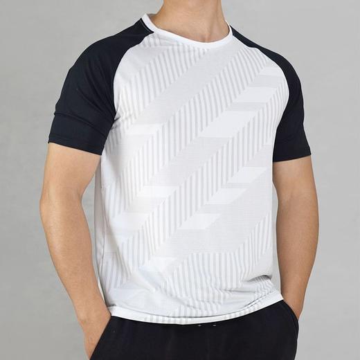 跃牌【跃LEAP-ACTIVE】系列夏季新款运动健身短袖男士速干排汗轻薄弹力T恤透气上衣R451 （直播仓） 商品图0