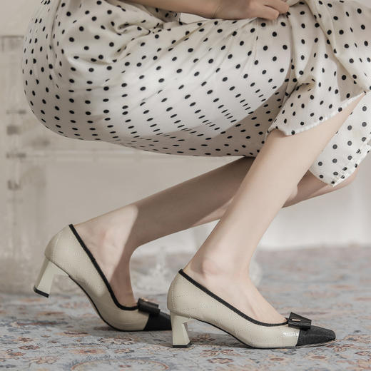 【服装鞋包】-2023新款方头玛丽珍单鞋粗跟高跟鞋 商品图3