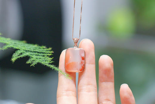 南红冰飘【沁雪】吊坠，925银镶  商品图5