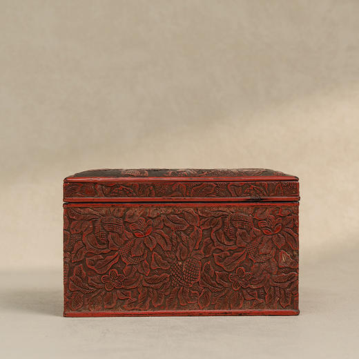 清 剔红山水人物故事盖盒 商品图0