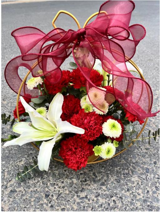 典雅芳“馨”母亲节花束（拼团） 商品图1