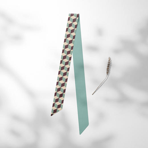 读者书店 | 云衣风尚 丝巾 原创国风编发带壁画送礼丝巾方巾 商品图3