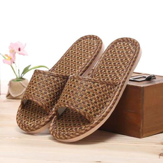 【两双仅需39.9元，夏季爆款】2025夏季天然竹编藤草编织冰凉拖鞋 防滑养生家具室内地板拖鞋 商品图1