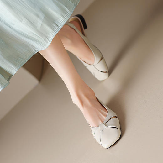 优雅百搭，真皮镂空小平头低跟凉鞋NJMK-K601 商品图1