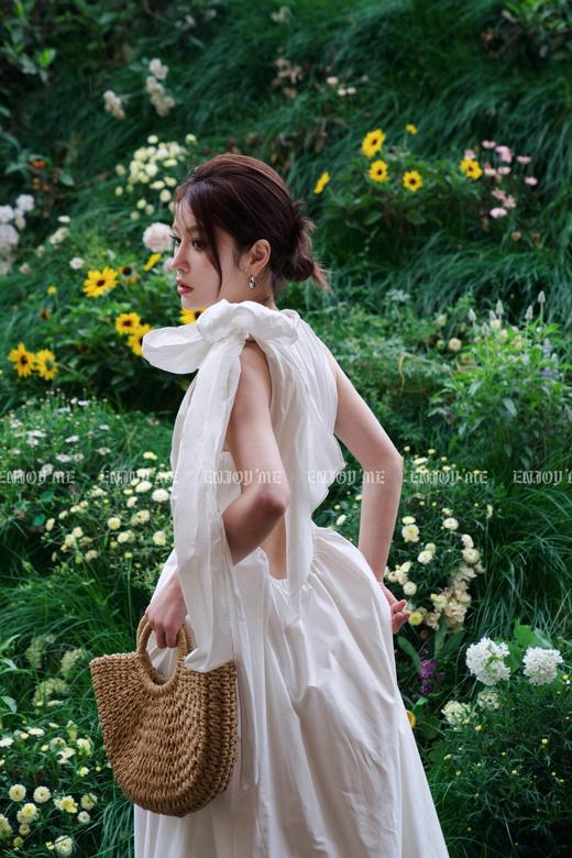 【门店同款】2023年夏季度假风无袖露腰裙 150723837 商品图2