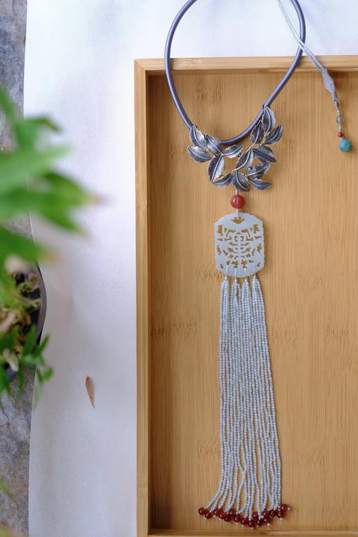 【雾境定制】吉祥如意 小众古风设计师款 老银黄口和田玉 平安扣项链 商品图4