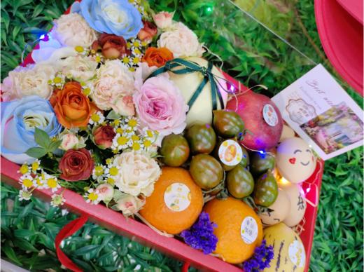 蝴蝶结生日礼盒（拼团） 商品图0