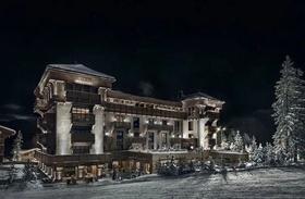 【Courchevel Aman 法国高雪维尔安缦酒店】欧洲古堡改造的宫殿/屋外沐浴桶/高山SPA/房间直通滑雪场