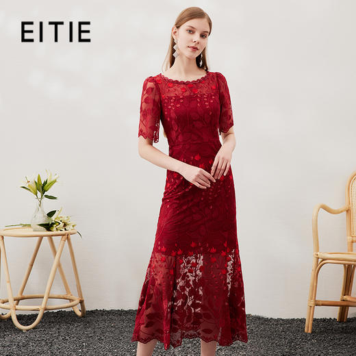 EITIE爱特爱春季新款精致优雅镂空绣花蕾丝显瘦礼服连衣裙6977608 商品图0