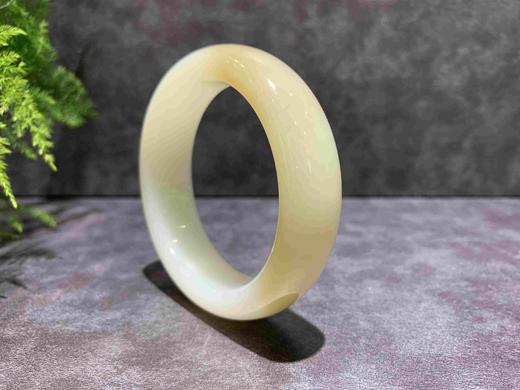 【御珠宫坊】糖羊脂白玉手镯57.3mm 商品图1