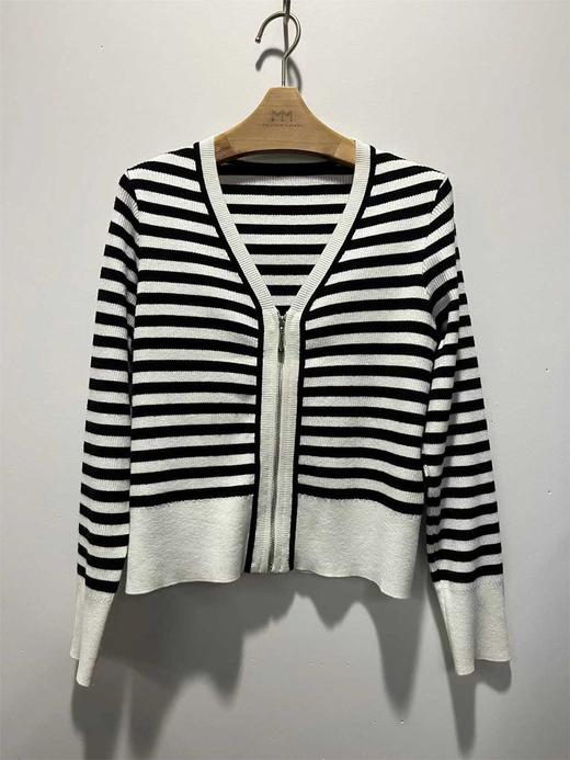 5E8231241-201 商品图0