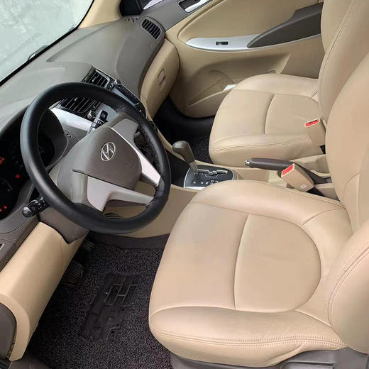 现代 瑞纳 三厢 1.4L 自动舒适型GS【长租-深圳】 商品图7