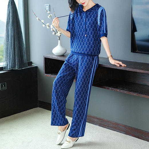 夏季新款，冰丝休闲运动套装女短袖宽松卫衣薄款妈妈装阔腿裤两件套CC-10-1817 商品图1