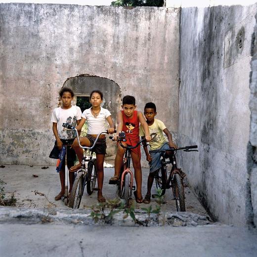 Carolina Sandretto: Cuba Vivir Con,卡罗莱纳桑德雷托：古巴维维尔孔   摄影 商品图4