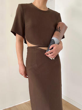 Viktoria Chan | SS23104 Stina cropped top [ 超短上衣 棕 ]