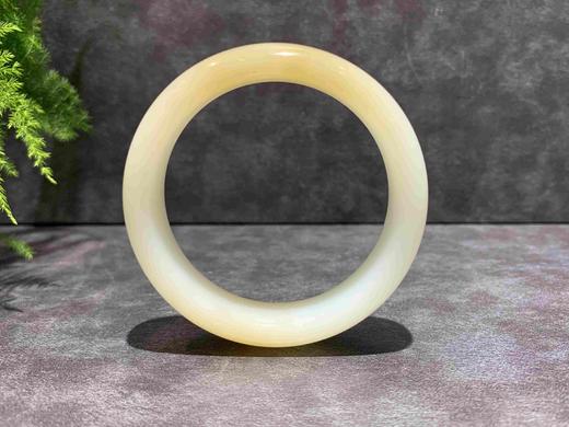 【御珠宫坊】糖羊脂白玉手镯57.3mm 商品图0
