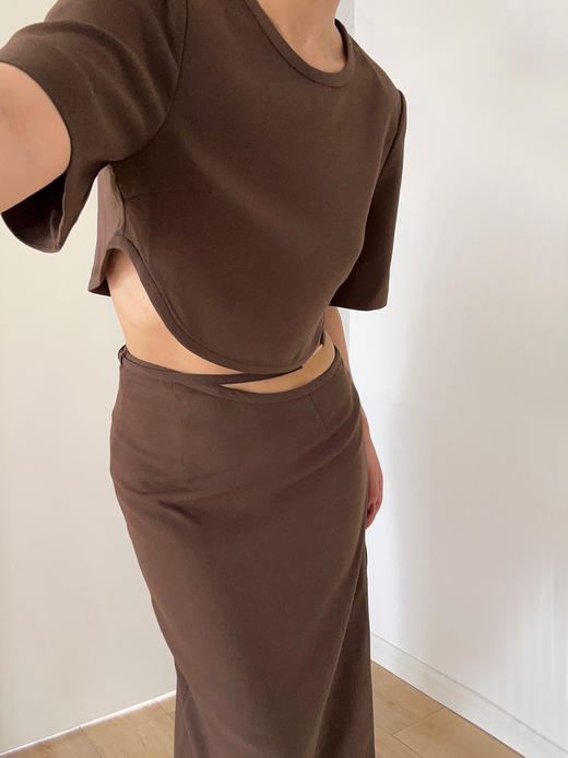 Viktoria Chan | SS23104 Stina cropped top [ 超短上衣 棕 ] 商品图2