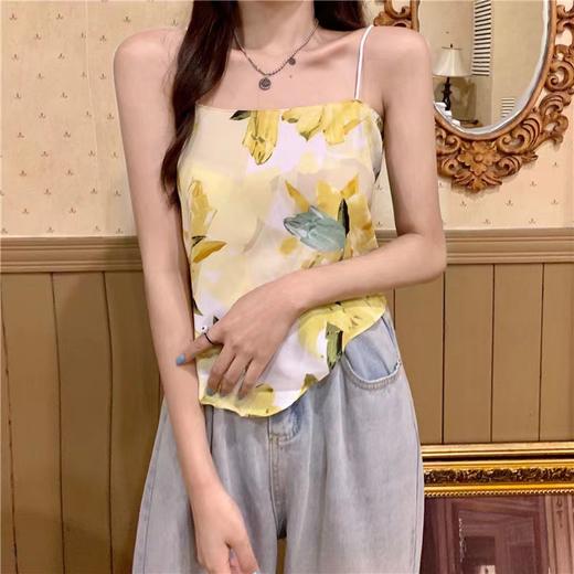 新款2023新潮设计感不规则露背系带肚兜小吊带背心内搭无袖碎花打底上衣女夏季 商品图1